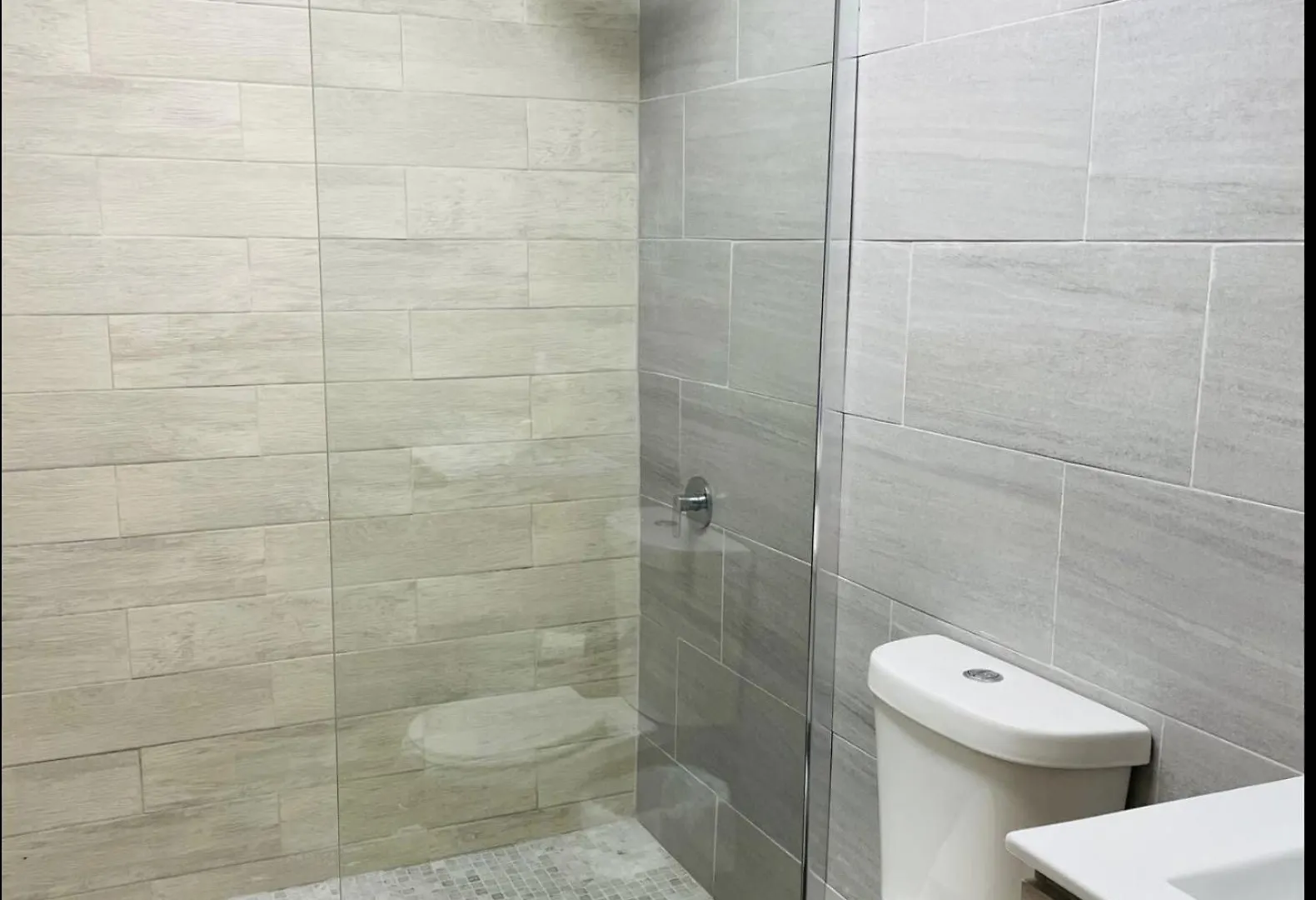 Hollywood Apartments Yabucoa